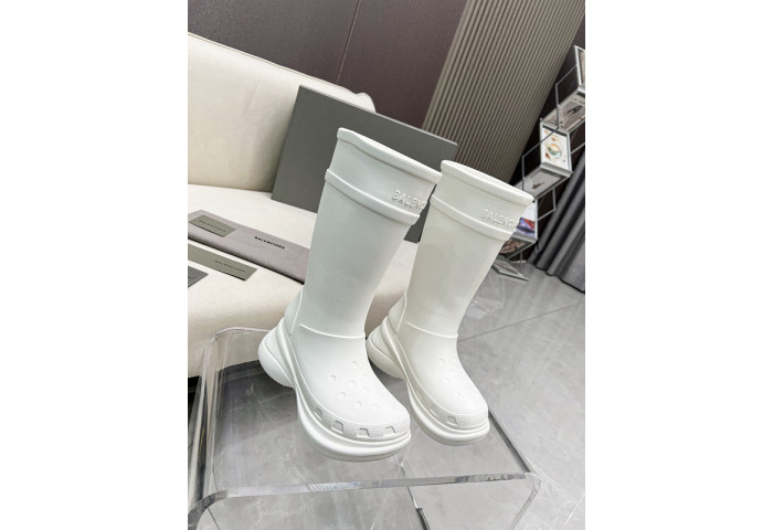 Ba1en*iaga x cr*0*s chunky rubber boots