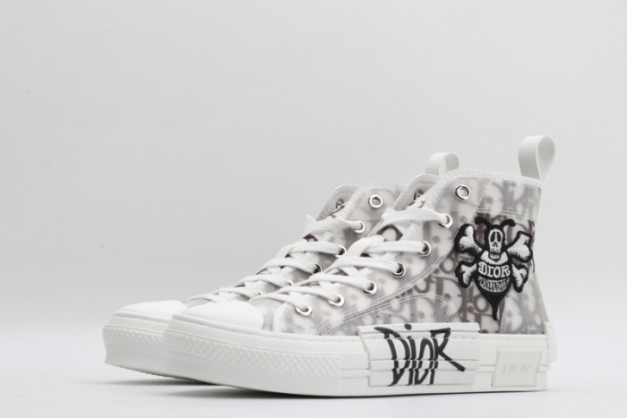 DR B23 OBLIQUE HIGH TOP SNEAKER