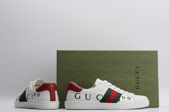 GC LOW-TOP SNEAKER