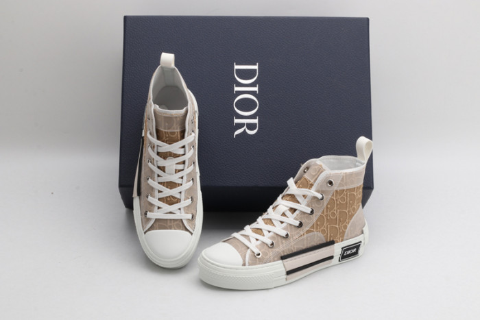 DR B23 OBLIQUE HIGH TOP SNEAKER