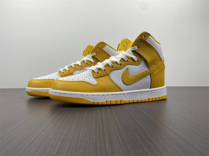 Nike Dunk High Dark Sulfur (W) - DD1869-106