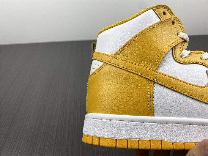 Nike Dunk High Dark Sulfur (W) - DD1869-106