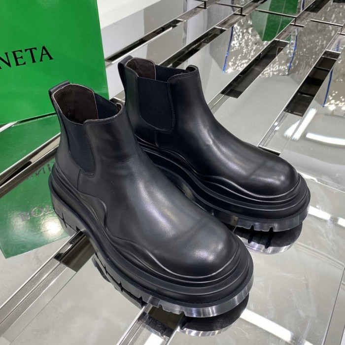 Bo*te*ga ve*ne*ta sneaker