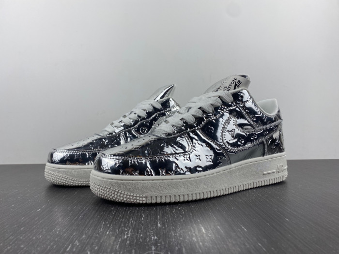 LV X NIKE AIR FORCE SNEAKER 1A9VER