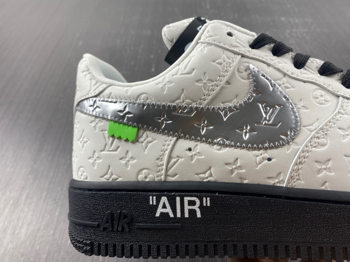 LV X NIKE AIR FORCE SNEAKER 1A9VER
