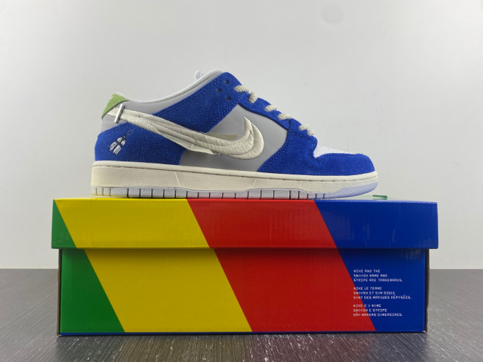 NIKE FLY STREETWEAR X DUNK LOW PRO SB DQ5130-400