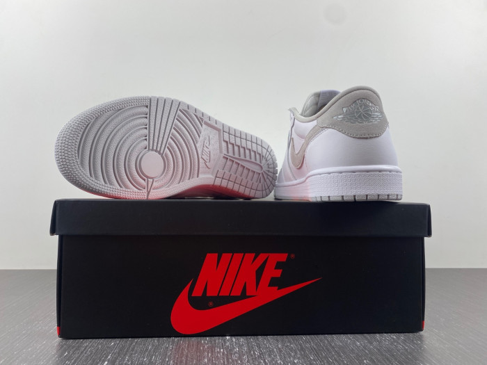 Air Jordan 1 Retro low OG CZ0790-100
