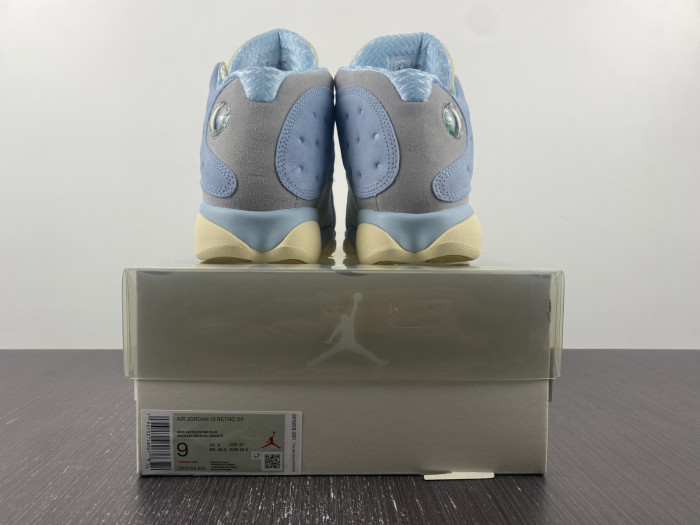 SOLEFLY X AIR JORDAN 13 DX5763-100