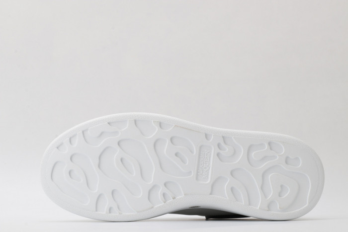 a1exa*der Mcqv*en sole sneakers