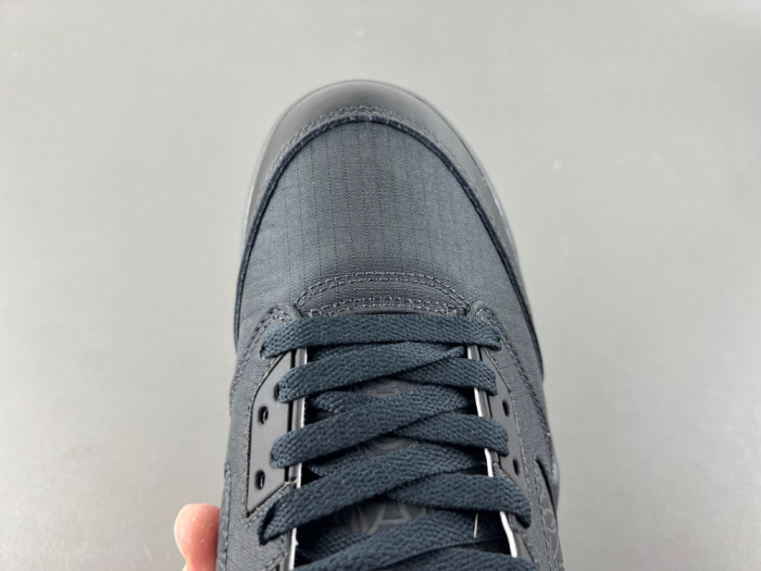 PSG x Air Jordan 5 “Off Noir” HQ3004-001