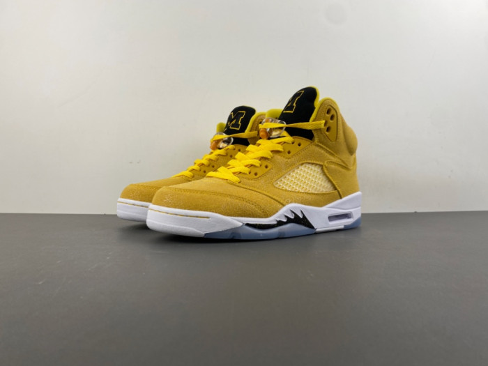 Jordan Air Jordan 5 Retro HQ7978-701