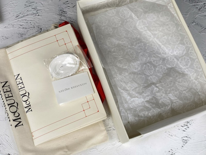 a1exa*der Mcqv*en sole sneakers black