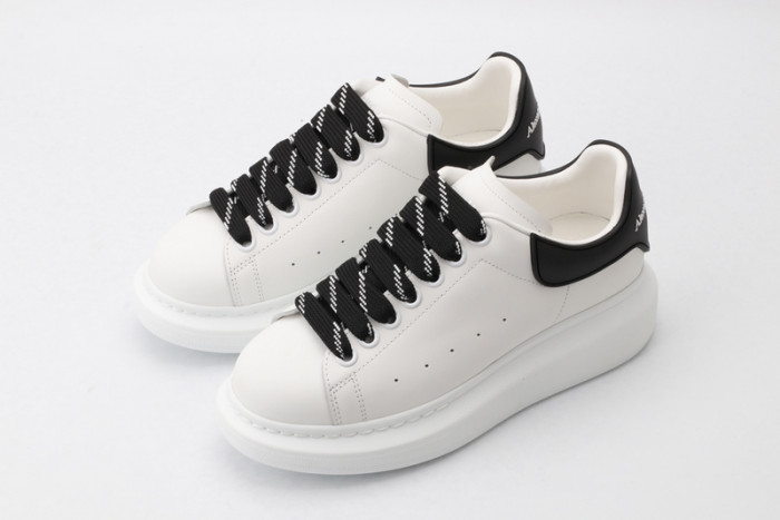 a1exa*der Mcqv*en sole sneakers