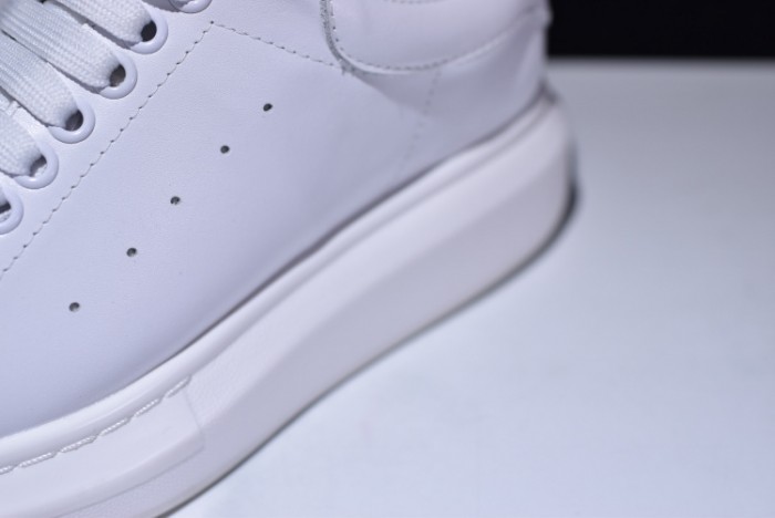 a1exa*der Mcqv*en sole sneakers 462214 whgp7 -white