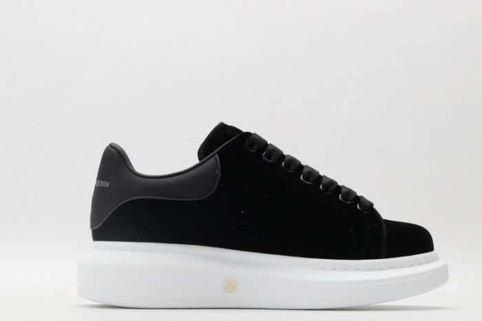 a1exa*der Mcqv*en sole sneakers
