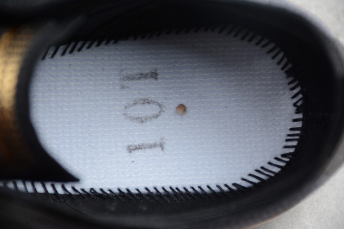 Nike Air VaporMax 2019 Black/Metallic Gold AR6631-002