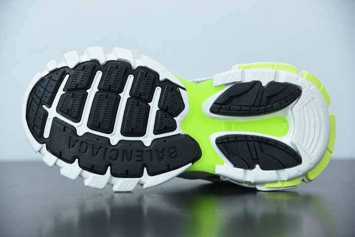 BL TRIPLE S TRAINERS