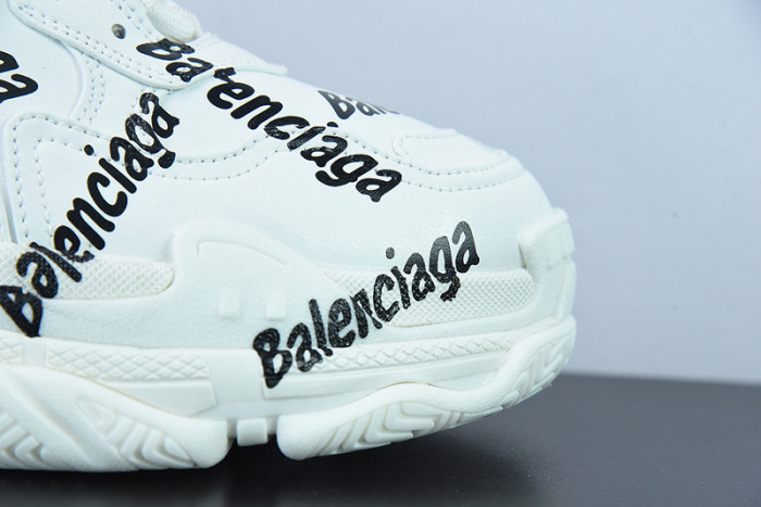 BL TRIPLE S TRAINERS