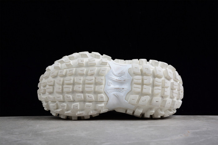 BC DEFENDER SNEAKERS D-1