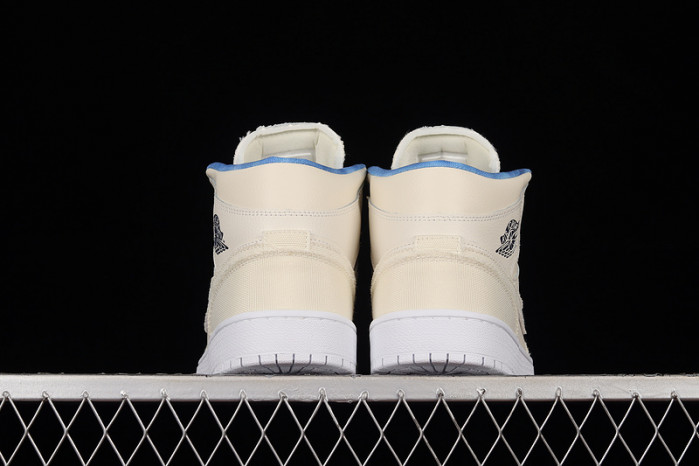 AIR JORDAN 1 WMNS MID SE 