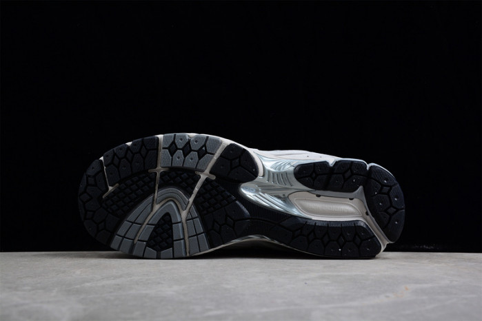 new Ba1an*e 2002 m2002ro