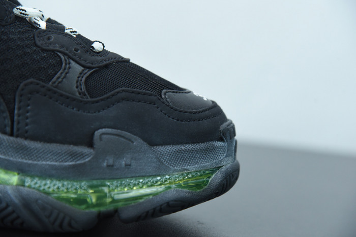 BL TRIPLE S TRAINERS