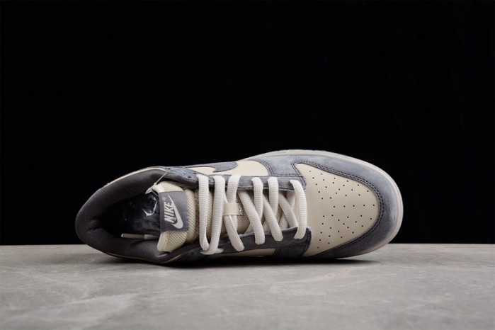 Nike SB Dunk Low 854866-002