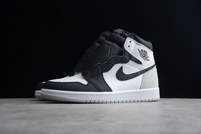 AIR JORDAN 1 HIGH OG “STAGE HAZE” 555088-108