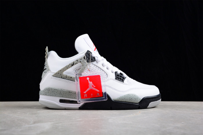 Air Jordan 4 OG “White Cement” 840606-192