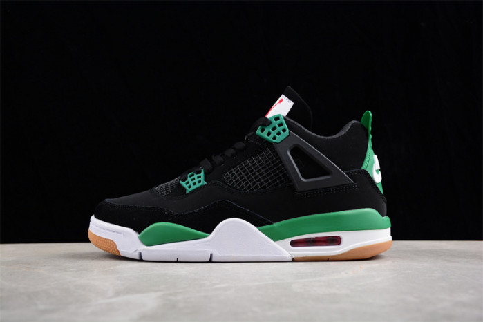 Nike SB x Air Jordan 4 DR5415-030