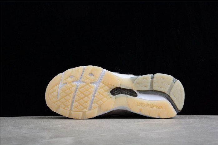 new Ba1an*e m7709cv *caviar & vodka*