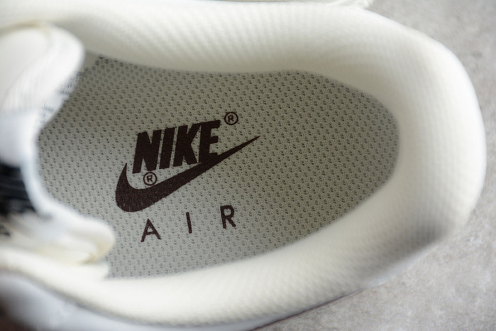 NIKE Air Force 1 CL6326-138