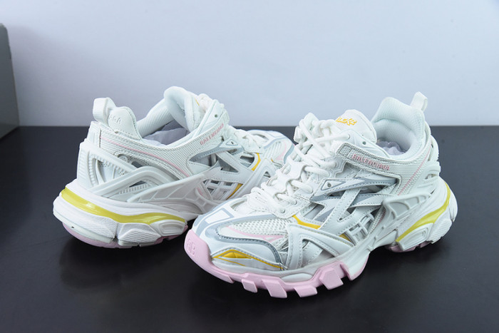 BC TRIPLE TRAINER 568615 W3AE2 7745