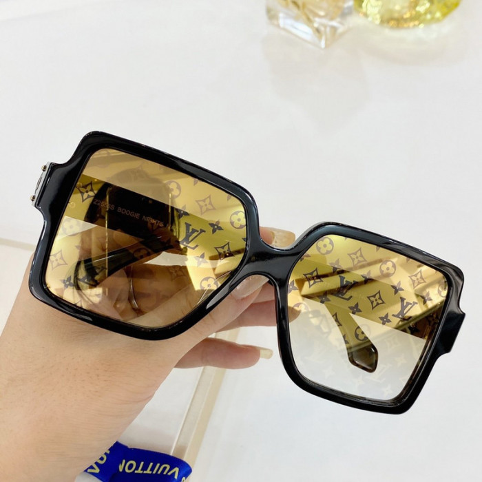 L*V SUNGLASSES SUN-4