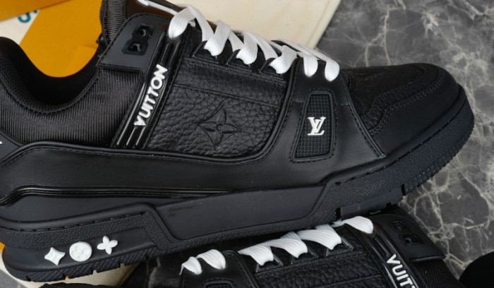 LVT SNEAKERS LOW L&V-02