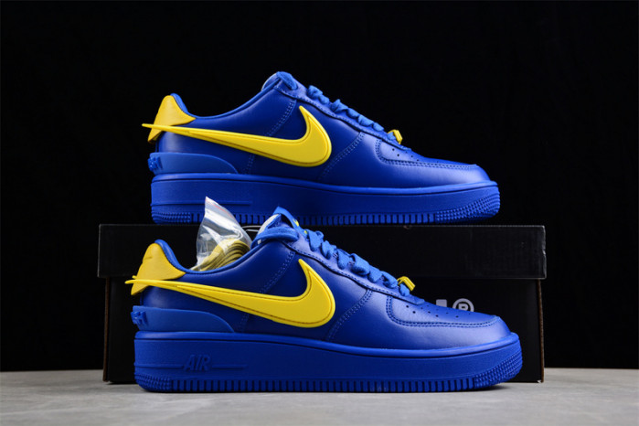 Nike AMBUSH X AIR FORCE 1 LOW 