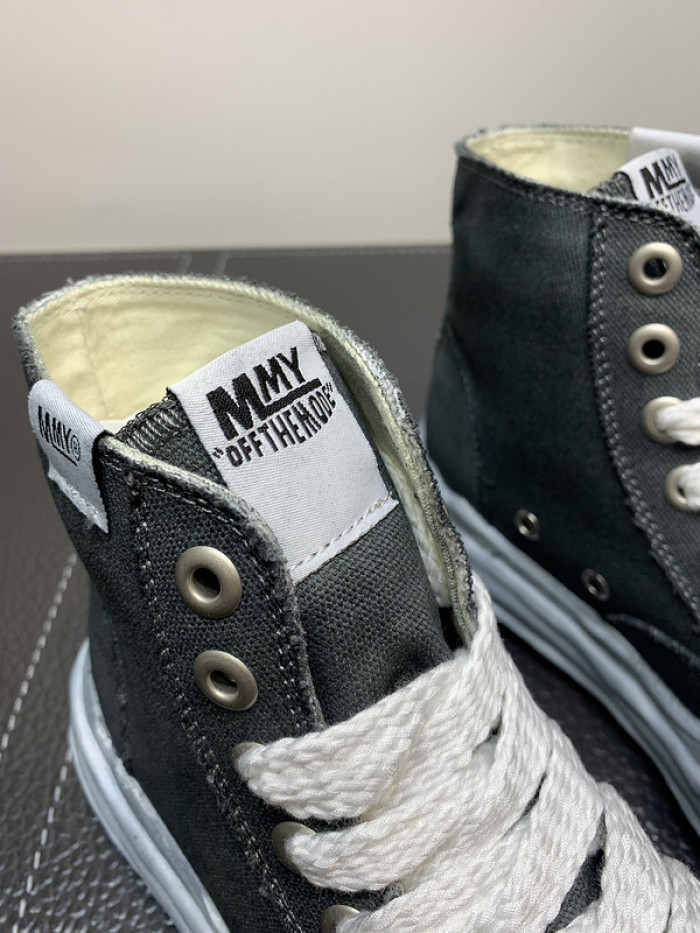Ma*s*n mihara yasuhiro sneaker mmy-25
