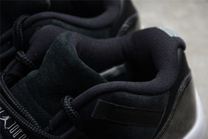 AIR JORDAN 11 RETRO LOW "BARONS" 528895-010