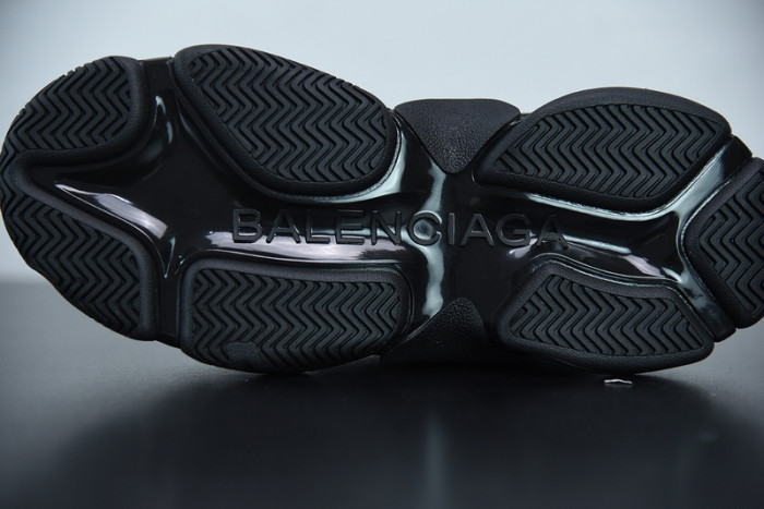 BL TRIPLE S TRAINERS BLACK LETTERS 541624 W09O1 9013