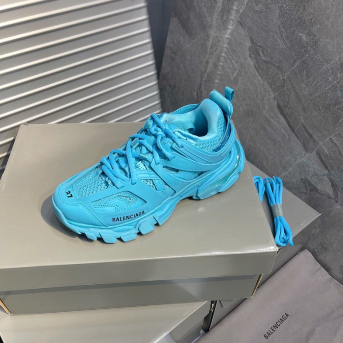 BL Track Sneaker R52