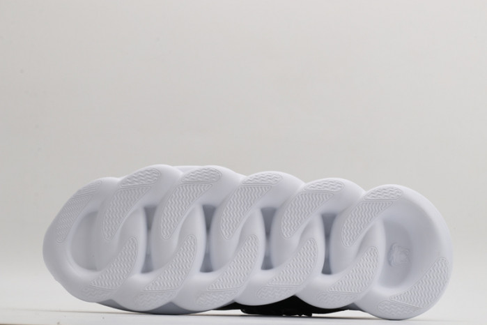 VERSA CHAIN REACTION SNEAKERS