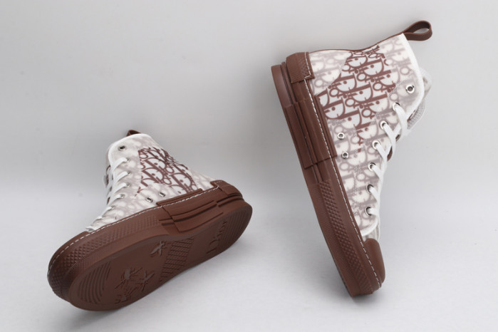 DR B23 OBLIQUE HIGH TOP SNEAKER