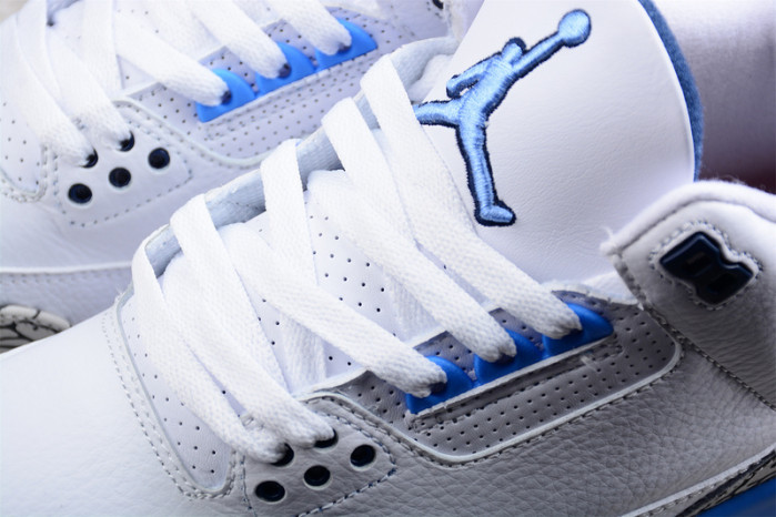 Air Jordan 3 “UNC” CT8532-104