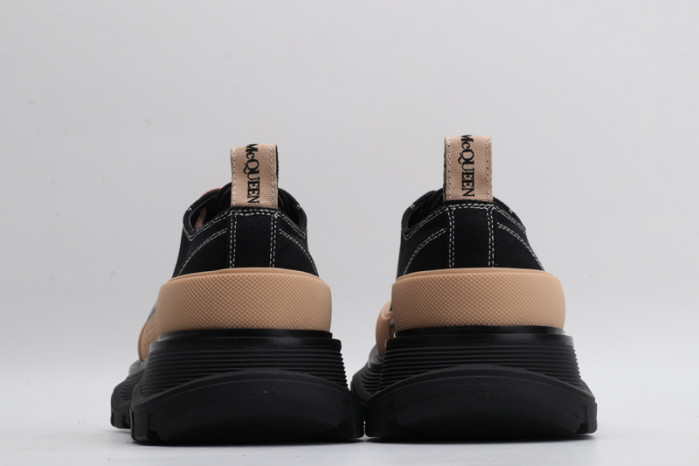 a1exa*der Mcqv*en canvas sneakers