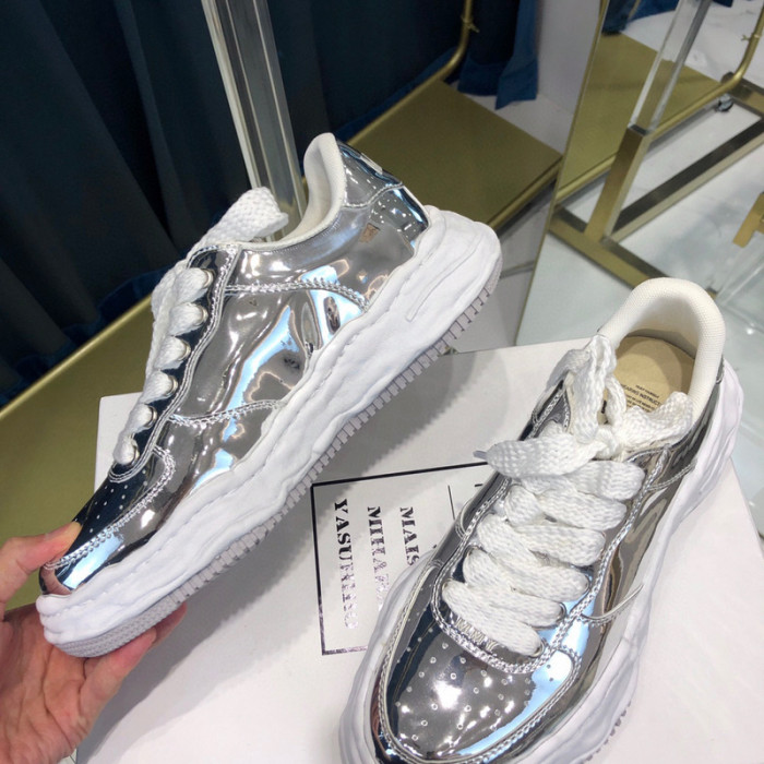 M*aison Mihara Yasuhiro sneaker mmy-47