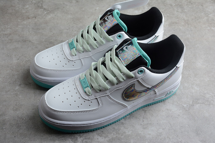 NIKE Air Force 1 DD9613-100