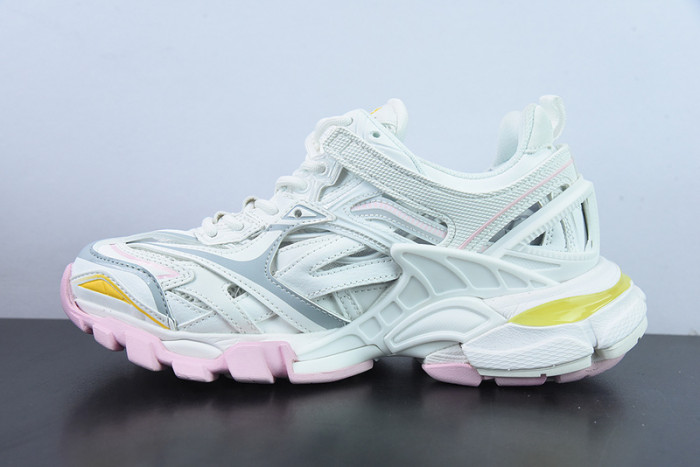 BC TRIPLE TRAINER 568615 W3AE2 7745