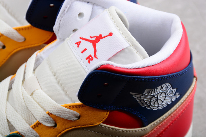 Air Jordan 1 Mid "University Blue" DN3738-400