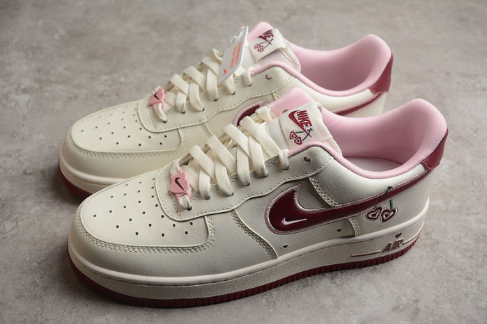 Nike WMNS AIR FORCE 1 LOW 