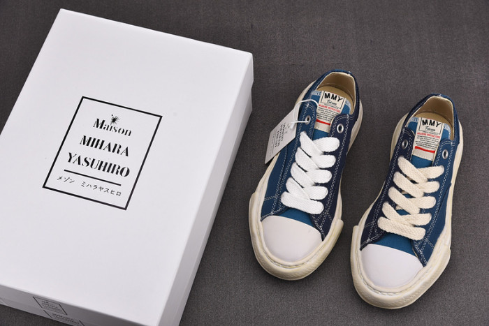 Ma*s*n mihara yasuhiro sneaker mmy-34